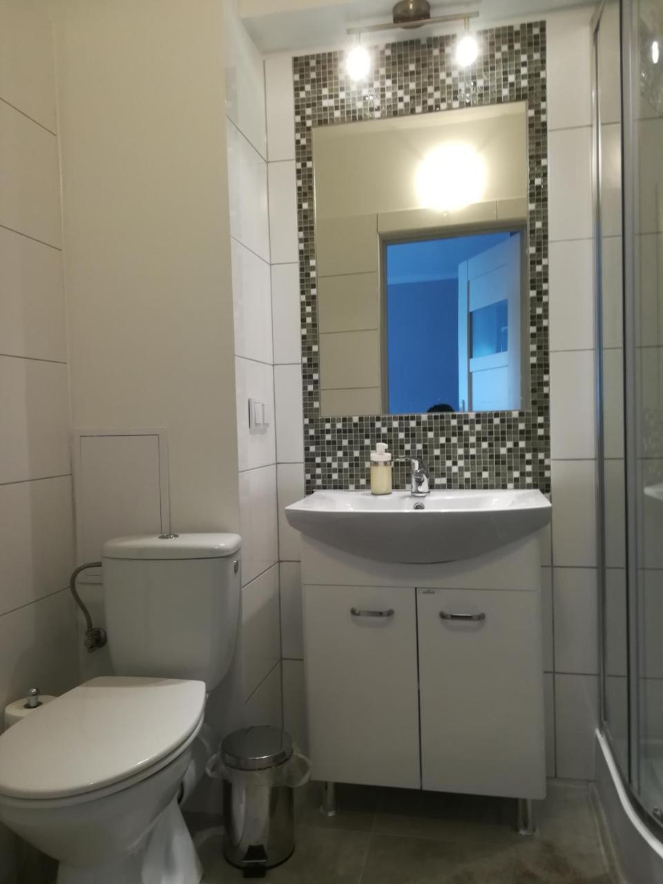 Apartament Pod Jasna Gora Czestochowa Bagian luar foto