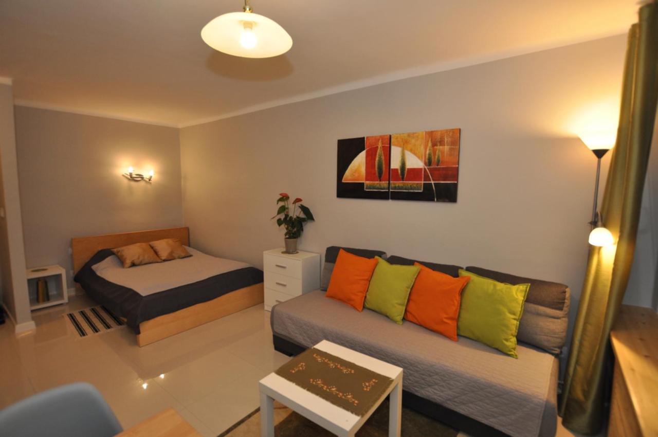 Apartament Pod Jasna Gora Czestochowa Bagian luar foto
